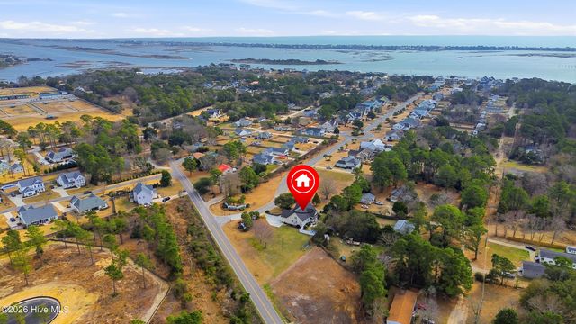 100 Cove Side Lane, Hampstead, NC 28443