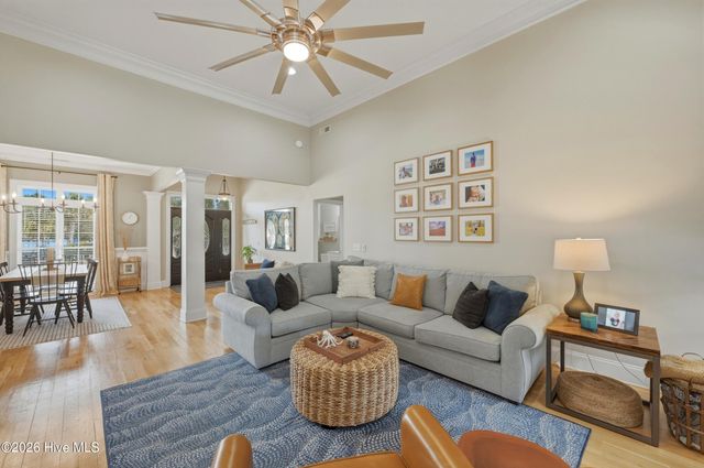 100 Cove Side Lane, Hampstead, NC 28443