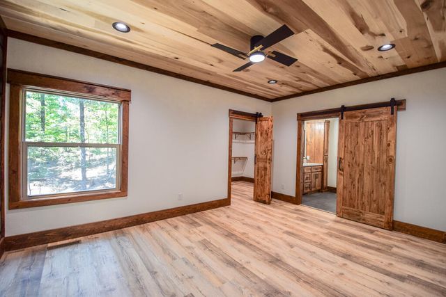 375 Ridge Brook Drive, Morganton, GA 30560
