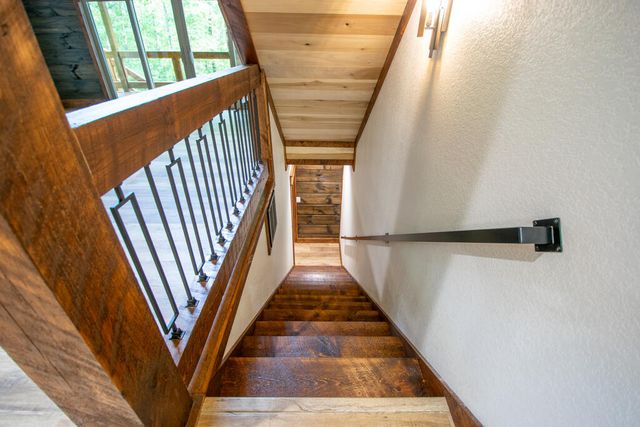 375 Ridge Brook Drive, Morganton, GA 30560