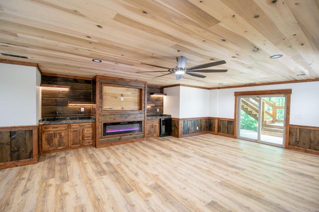 375 Ridge Brook Drive, Morganton, GA 30560