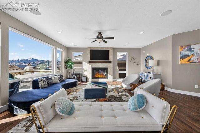 2015 Walnut Creek Court, Colorado Springs, CO 80921