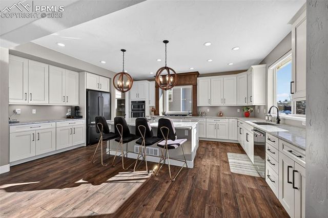 2015 Walnut Creek Court, Colorado Springs, CO 80921