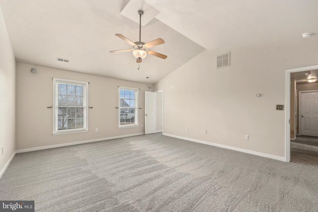 64 WALNUT FARMS PKWY, Fredericksburg, VA 22405