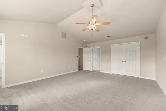 64 WALNUT FARMS PKWY, Fredericksburg, VA 22405