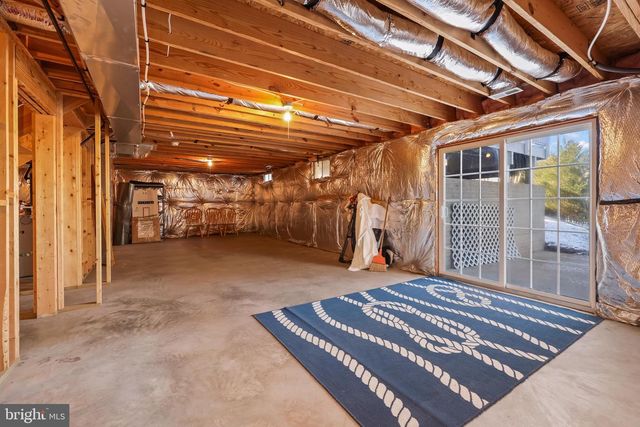 64 WALNUT FARMS PKWY, Fredericksburg, VA 22405