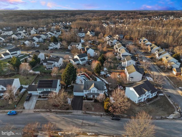 64 WALNUT FARMS PKWY, Fredericksburg, VA 22405