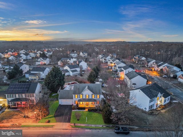 64 WALNUT FARMS PKWY, Fredericksburg, VA 22405