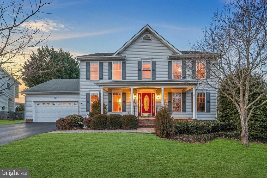 64 WALNUT FARMS PKWY, Fredericksburg, VA 22405