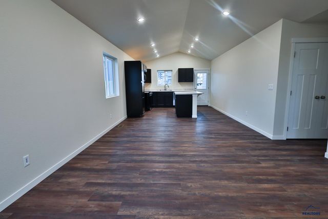 440 NIGHTHAWK DR, Box Elder, SD 57719