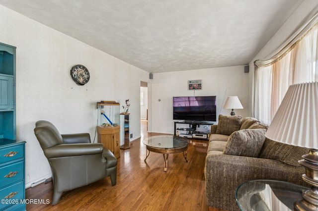 624 S Manetta Drive, Point Pleasant, NJ 08742