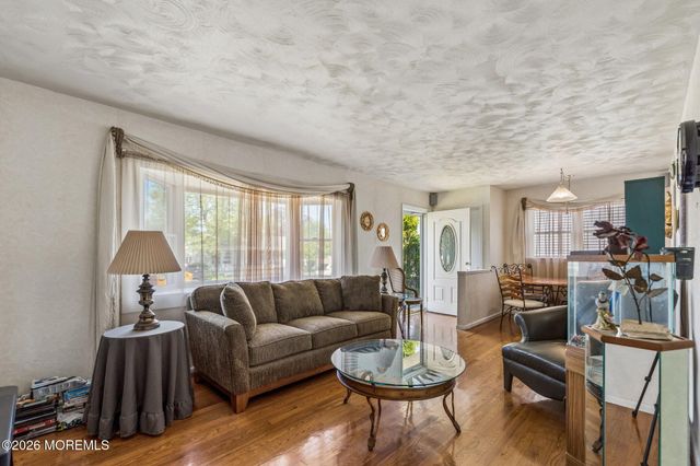 624 S Manetta Drive, Point Pleasant, NJ 08742