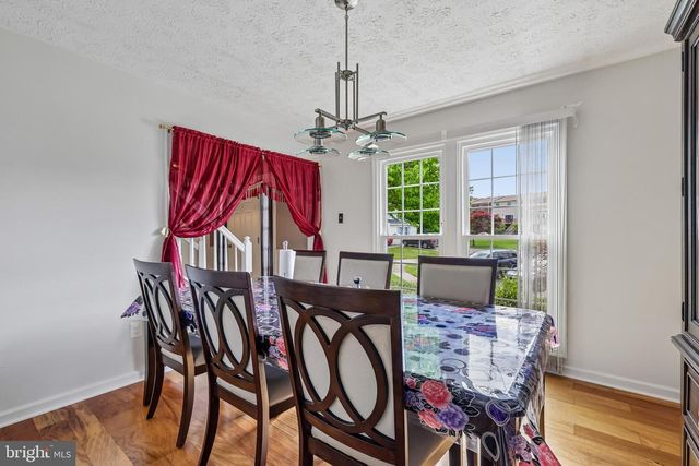 8 AMYS WAY CT, Baltimore, MD 21234