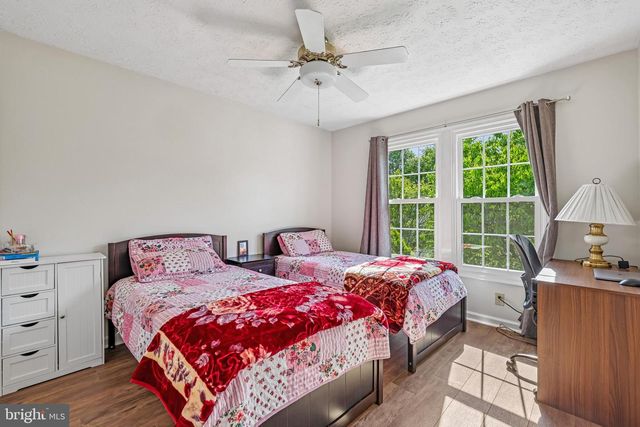 8 AMYS WAY CT, Baltimore, MD 21234