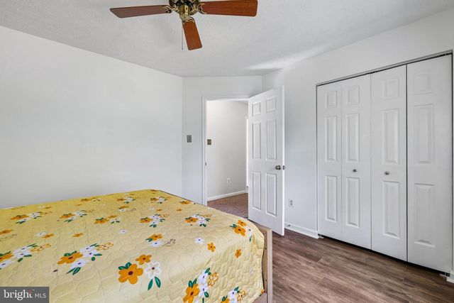 8 AMYS WAY CT, Baltimore, MD 21234