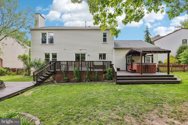 8 AMYS WAY CT, Baltimore, MD 21234