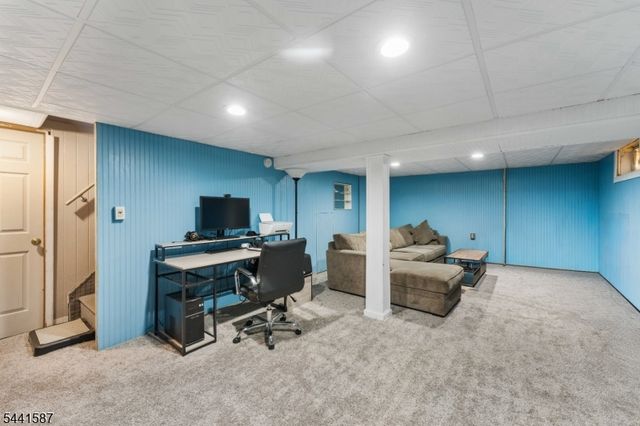 34 Harper St, Piscataway Twp., NJ 08854