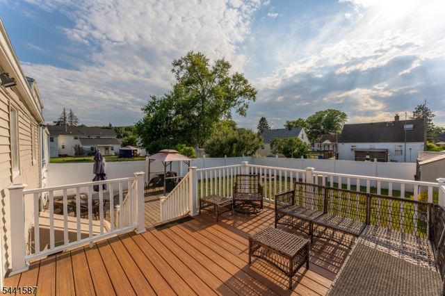 34 Harper St, Piscataway Twp., NJ 08854