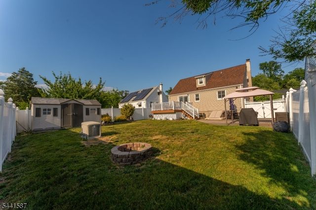 34 Harper St, Piscataway Twp., NJ 08854