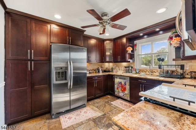 34 Harper St, Piscataway Twp., NJ 08854