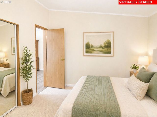 1512 W B Ave, La Center, WA 98629