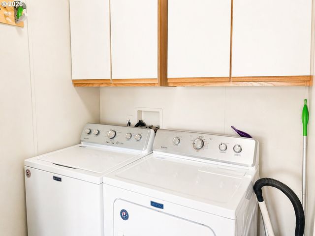 1512 W B Ave, La Center, WA 98629