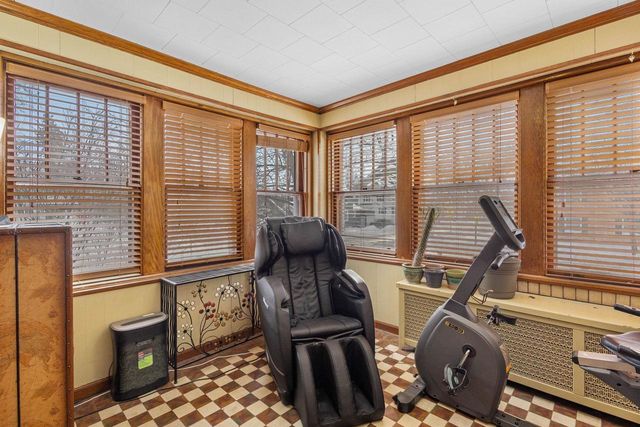 81 N PARK AVENUE, Fond Du Lac, WI 54935