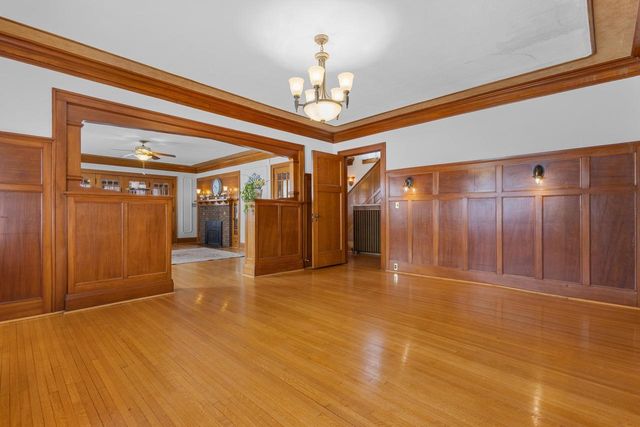 81 N PARK AVENUE, Fond Du Lac, WI 54935