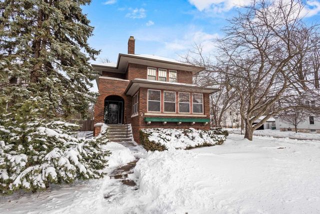 81 N PARK AVENUE, Fond Du Lac, WI 54935