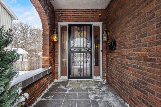 81 N PARK AVENUE, Fond Du Lac, WI 54935