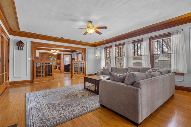 81 N PARK AVENUE, Fond Du Lac, WI 54935