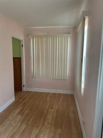 4142 6TH AVENUE N, St Petersburg, FL 33713