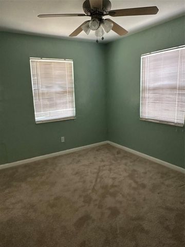 4142 6TH AVENUE N, St Petersburg, FL 33713