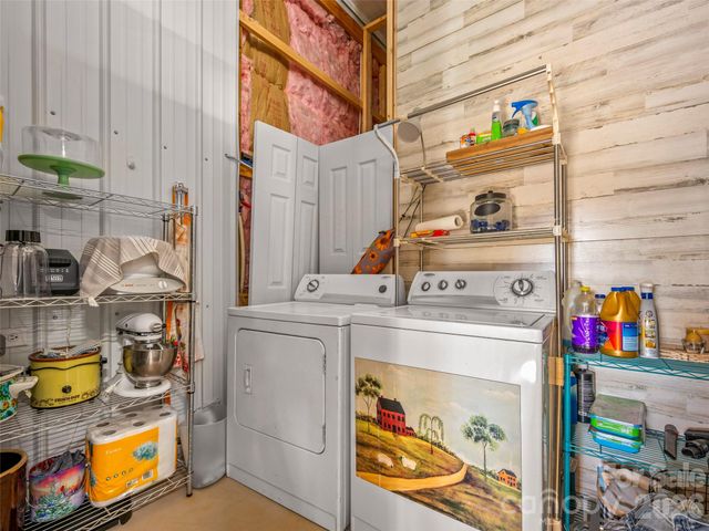 873 Ellenboro Henrietta Road, Ellenboro, NC 28040