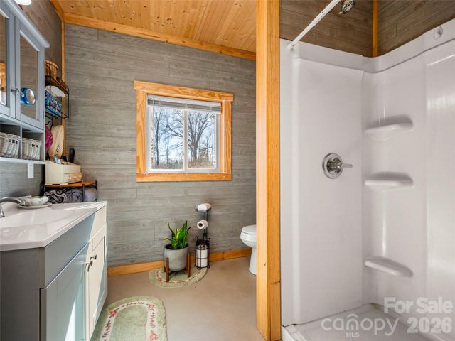 873 Ellenboro Henrietta Road, Ellenboro, NC 28040