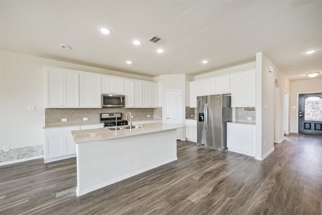 20334 Fossil Valley Lane, Cypress, TX 77433