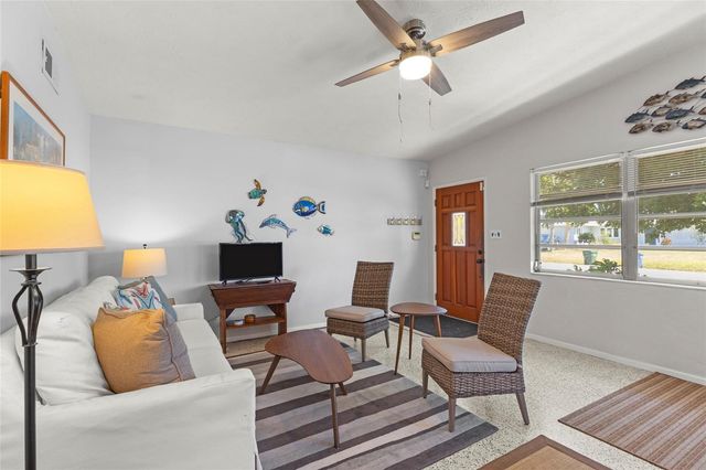 1627 DUNMORE WAY, Sarasota, FL 34231