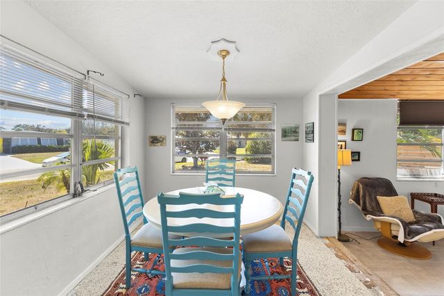 1627 DUNMORE WAY, Sarasota, FL 34231