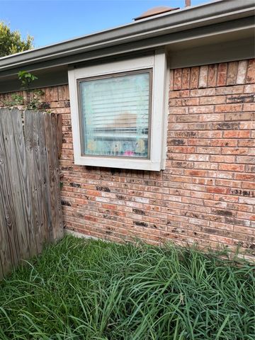 7404 Dana Lane, North Richland Hills, TX 76182