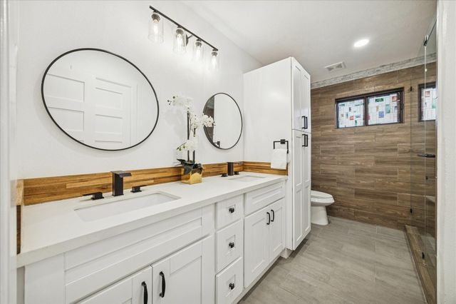 9639 Weatherwood Drive, Houston, TX 77080