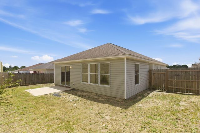 122 Nivana Drive, Crestview, FL 32536