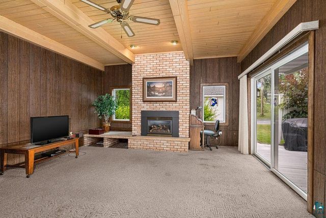 1629 E 6th St, Superior, WI 54880