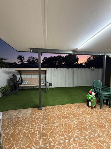 6636 NW 178th Terrace, Hialeah, FL 33015