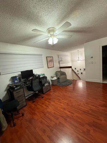 6636 NW 178th Terrace, Hialeah, FL 33015