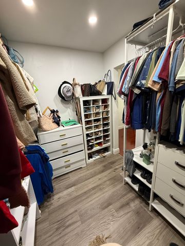 6636 NW 178th Terrace, Hialeah, FL 33015