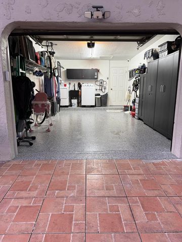 6636 NW 178th Terrace, Hialeah, FL 33015