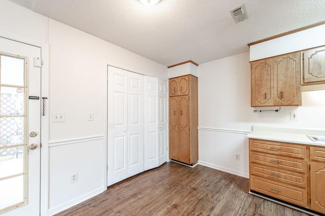 64 Woodlawn Lane, North Augusta, SC 29841