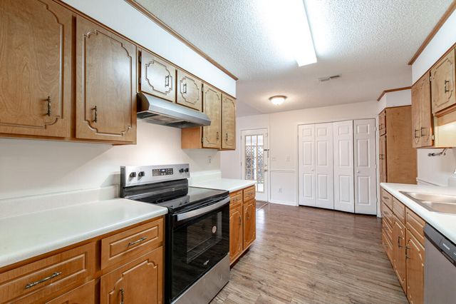 64 Woodlawn Lane, North Augusta, SC 29841