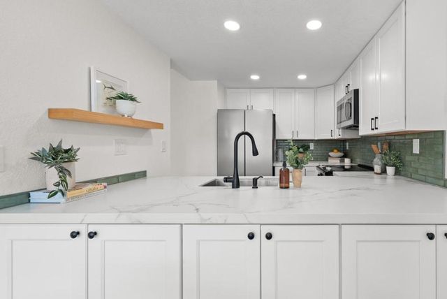 2960 Leotar Circle, Santa Cruz, CA 95062