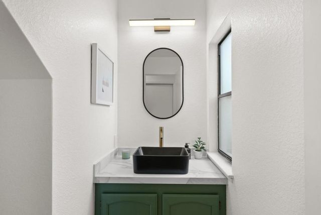 2960 Leotar Circle, Santa Cruz, CA 95062